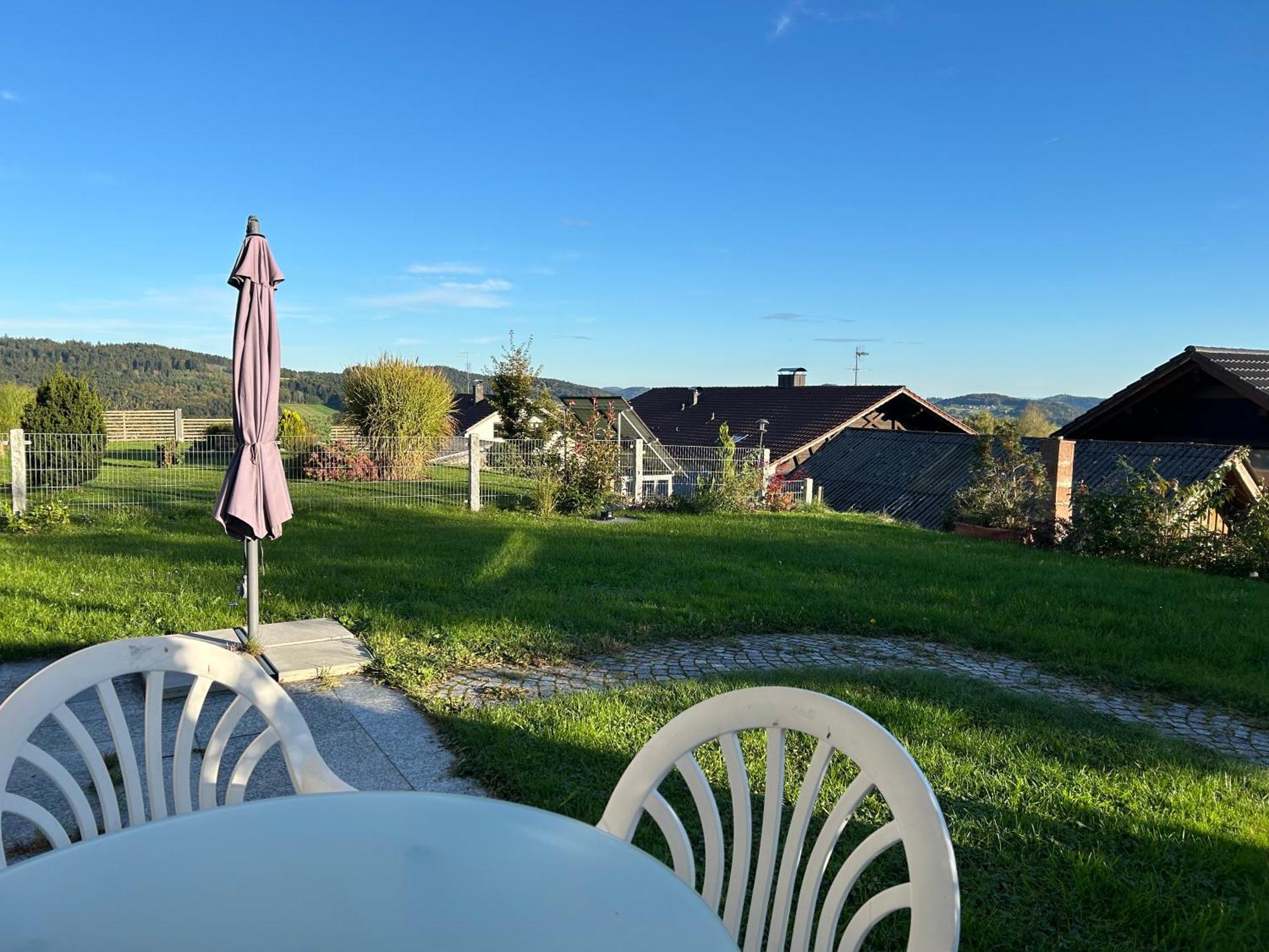 Ferienwohnungen Alpenblick Mit Garten -Panoramasauna- Kirchdorf im Wald المظهر الخارجي الصورة